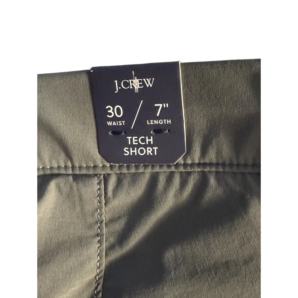 J. Crew Mens Tech Shorts 30 W 7